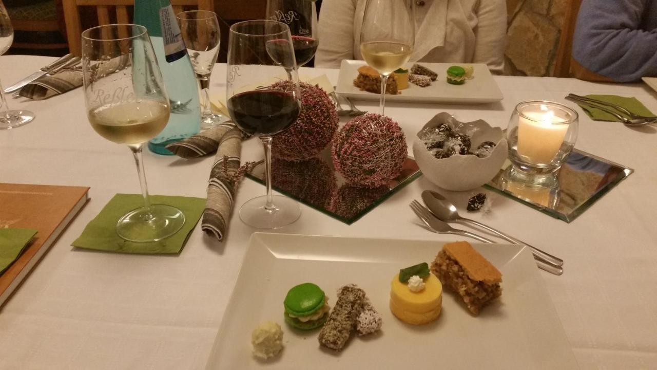 Gaestehaus Ressler Harxheim المظهر الخارجي الصورة